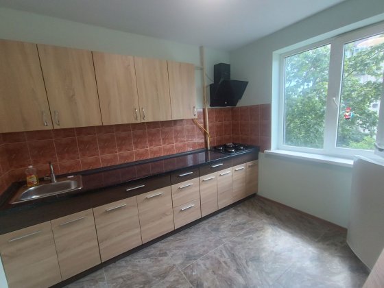 Продам ГАРНУ квартиру ДРУГИЙ поверх Мукачево