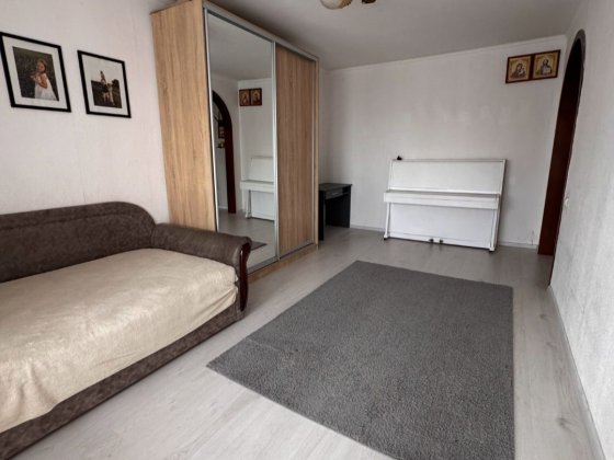 Продам 2-кімнатну квартиру Обухів