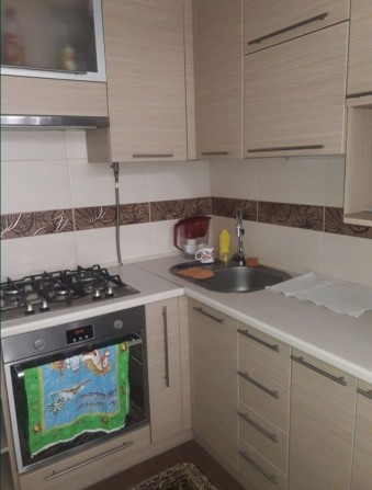 Продам 2-х кімнатну квартиру в центрі - фото 1