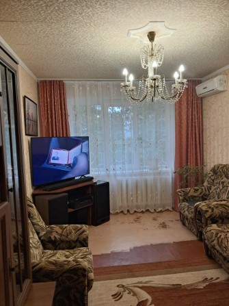 АН Продам двухкомнатную квартиру  Пзто - фото 1