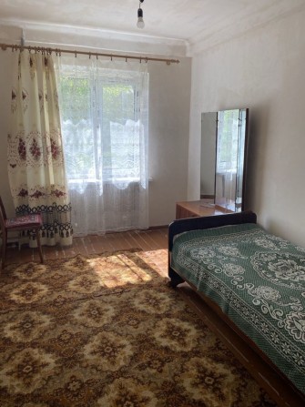 Продам 3-кімнатну квартиру - фото 1