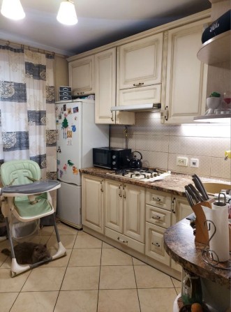 Продам двухкомнатную квартиру - фото 1