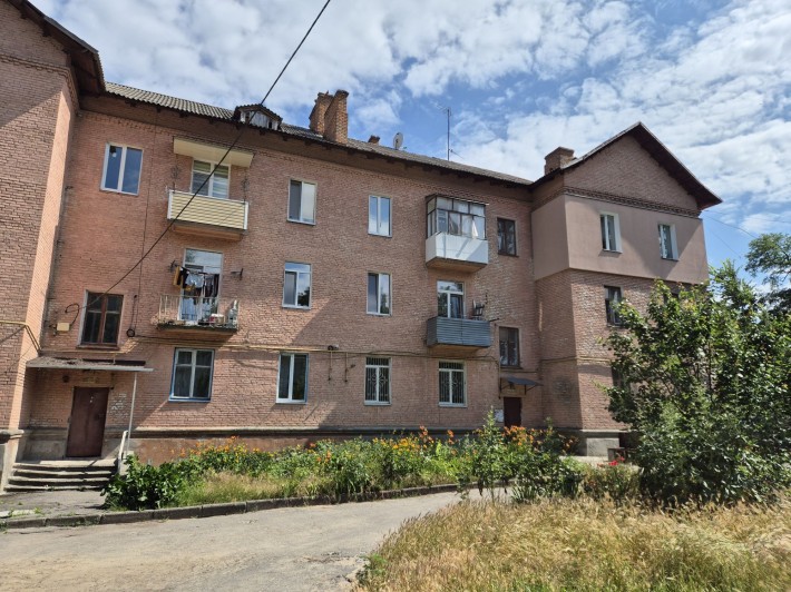2-кімнатна в районі технікума - фото 1