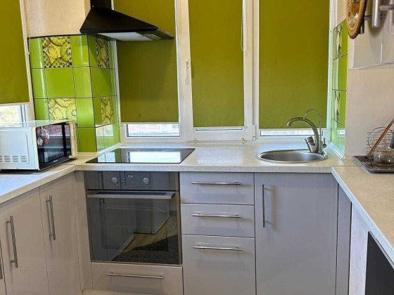 Продам 2-комантную квартиру Центр 