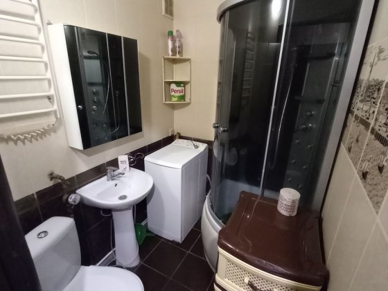 Продам 2-х кімнатну квартиру на ПШС Євідновлення Павлоград