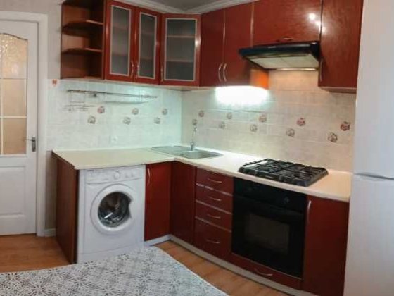 Продам 1-комнатную квартиру Центр Славянск