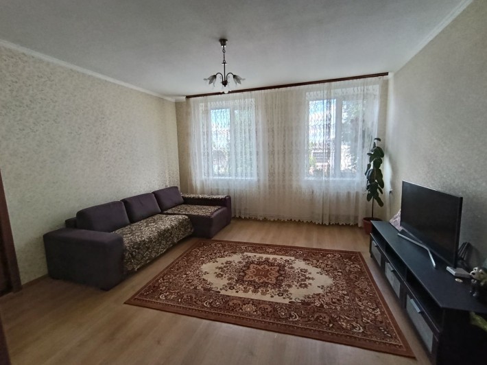 Велика квартира у центрі міста - фото 1