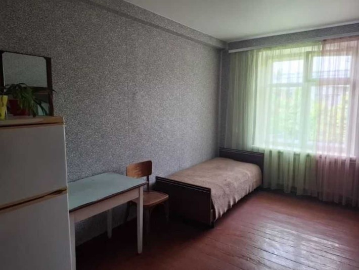 Продаж кімнати 15.4 кв.м в гуртожитку, вул. Романа Шухевича, Д.Гречани - фото 1