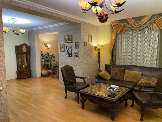 Продається 2-х рівнева квартира VIP класу, район Мазепи, Трускавець! Трускавець