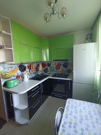 Продам квартиру в місті Чугуїві, Харківська область - фото 1