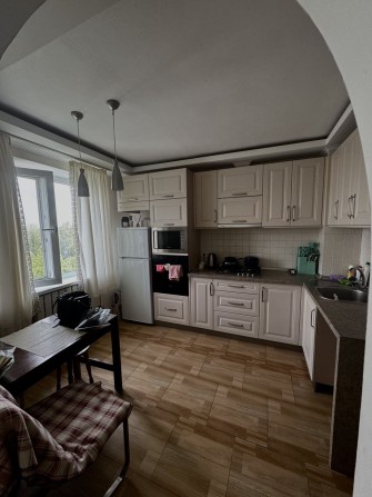 Продаж 1-кімнатної квартири в Чугуєві, м-н Авіатор - фото 1