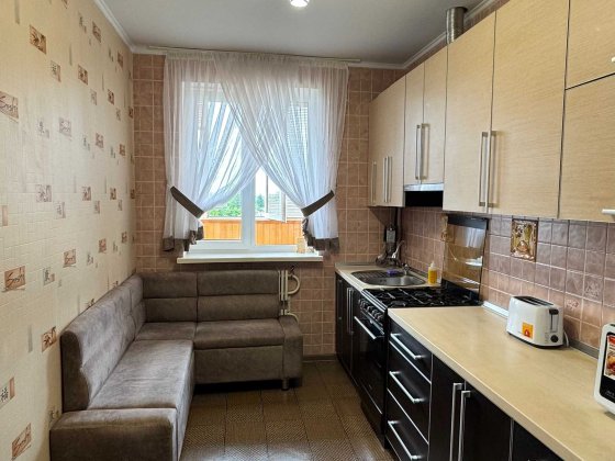 Продам 2 к.кв в Чугуеве с современным ремонтом. Чугуев