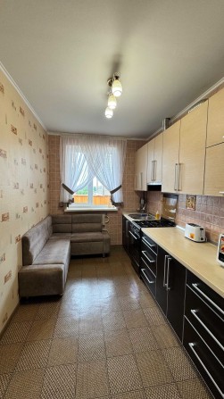 Продам 2 к.кв в Чугуеве с современным ремонтом. - фото 1