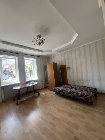 Купуйте 3-кімнатну в Старому місті – 55 м² всього за 35 000 $ - фото 1