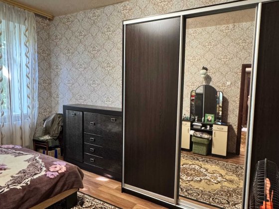 Продам 3 к.кв в Чугуеве (Авиатор) автономное отопление Чугуев