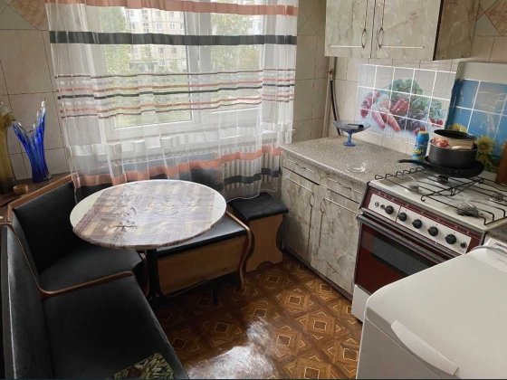 Продам 2 к.кв в Чугуеве Чугуїв