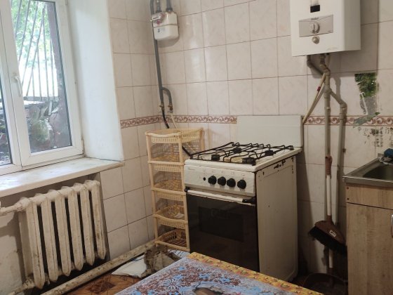 Продам 2 комнатную квартиру в центре Чугуева Чугуїв