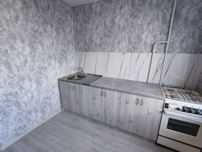 Продається двокімнатна квартира на Виставці - фото 1