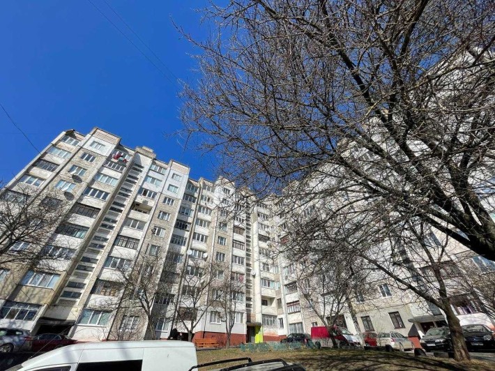 5 кімнатна квартира на Озерній. Виплатні програми-так! - фото 1