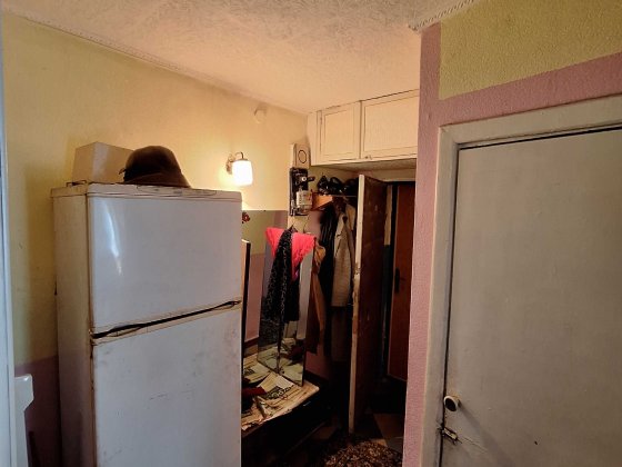 2 кім. р-н 8-й квартал маг.Светлана Никополь