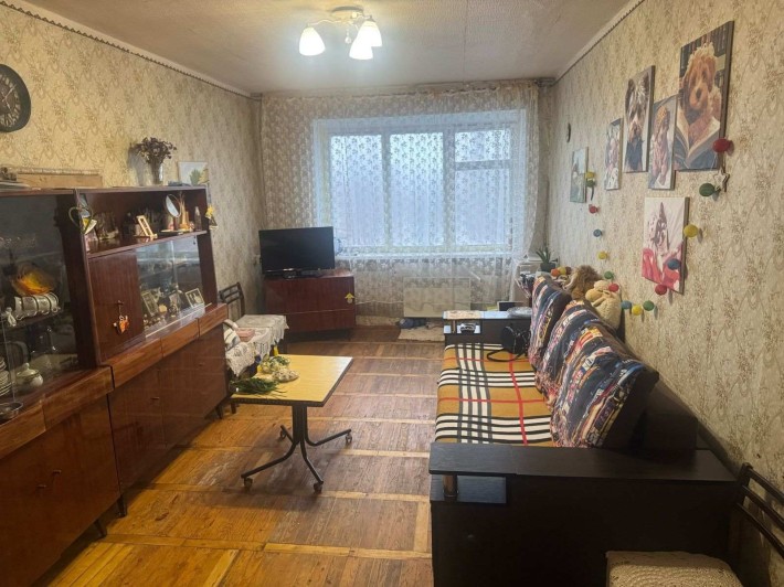 Продам 3 кімнатну квартиру - фото 1