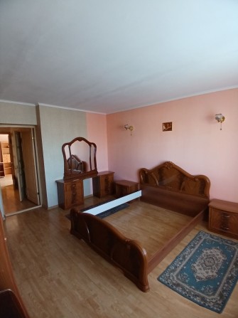 Продам 3к квартиру в Центрі - фото 1