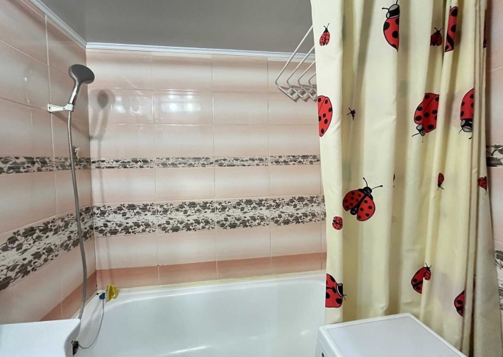 Продаж 2К Виставка LIN 37676 - фото 1