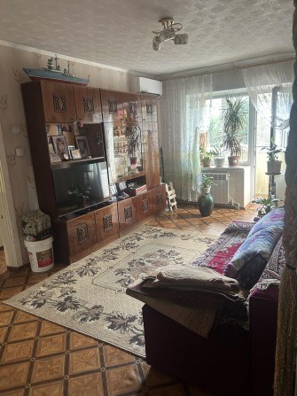 Продам 3-кімнатну квартиру м.Вільногірськ - фото 1