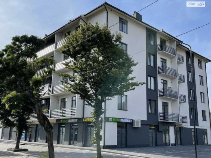 Продаж 2к квартири з кухнею-студіо 72 кв. - фото 1