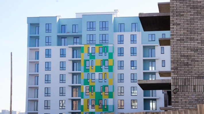 4-кімнатна квартира з терасою 107,5 м² - розглянемо ОБМІН на авто - фото 1