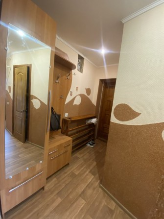 Продам квартиру дві кімнати - фото 1