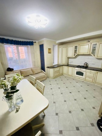 2 кімнатна + кухня студія з кладовою. Калинова слобода - фото 1