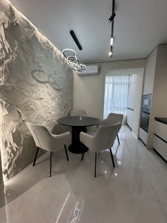 Продаж 3-кімнатної квартири з дизайнерським ремонтом у ЖК Millennium - фото 1