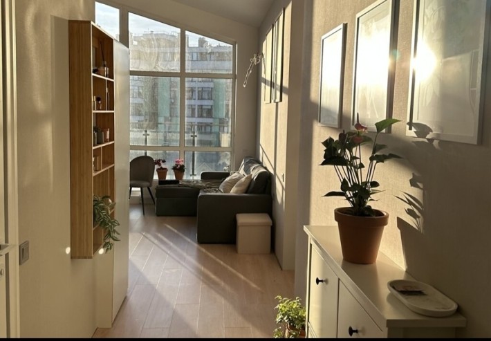 Продам 2 кімнатну квартиру з ремонтом в ЖК "Клубний", вул. Сергія Колоса, буд. 2Е - фото 1