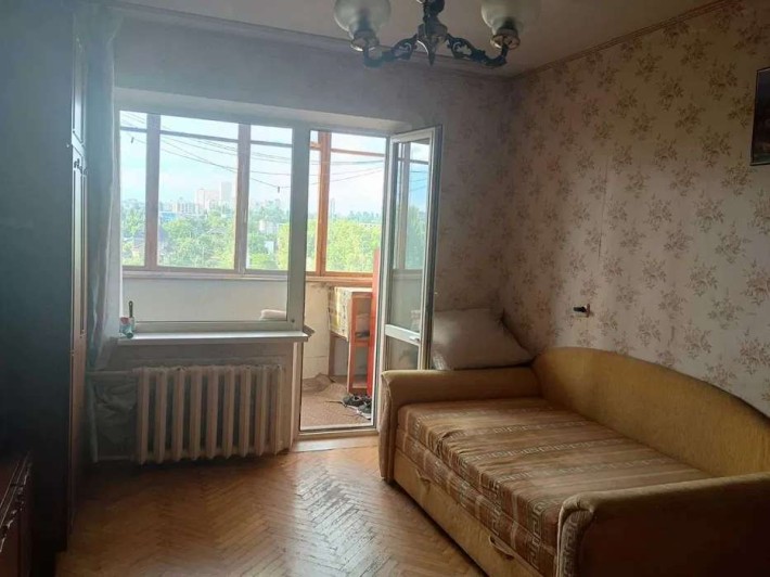 Продаж 3-х кімнатної квартири біля М. Академмістечко, Уборевича 19 - фото 1