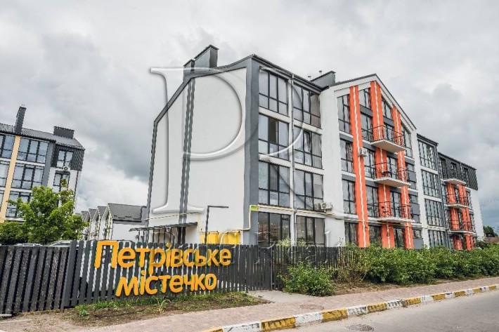 Продаж 3 кімн. квартири за адресою Б. Хмельницького 50,Святопетрівське - фото 1