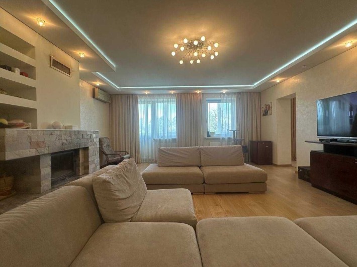 Продаж дворівневої 4к квартири 229м2. Центр. Держ.програми-ТАК. ID:568 - фото 1