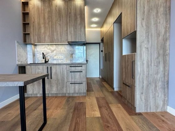 Продаж квартири-студії 27м2 з ремонтом Святопетрівське