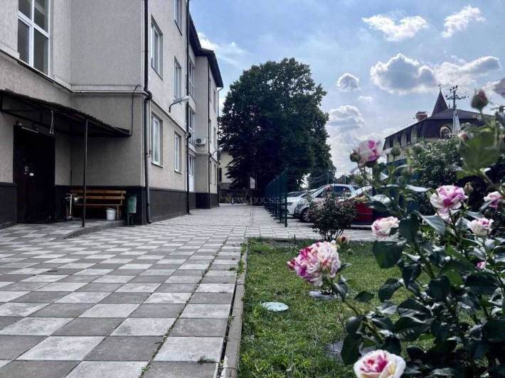 Продається квартира 2-кімнатна, 3/4 поверх, 73 м кв мансарда 127м кв - фото 1