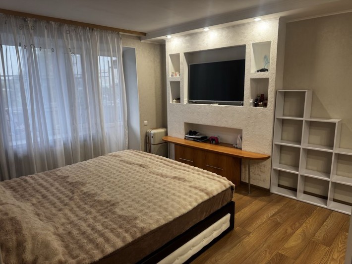 Продам квартиру по вулиці Центральна - фото 1
