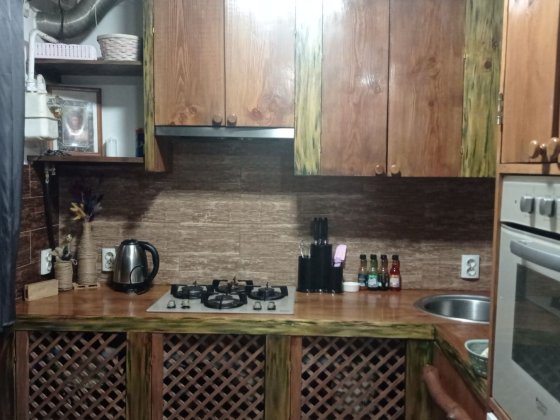 Продам 3кімнатну квартиру Макарів