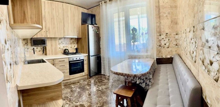 Терміново! Продам 1 кімнатну квартиру з якісним ремонтом ЖК Саме Той - фото 1