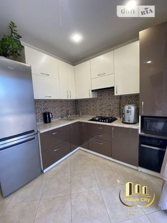 Продаж / Квартира / Винна гора , Винники - фото 1