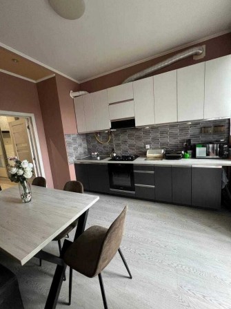 Продаж / 2 Квартира / Євроремонт / Винники - фото 1