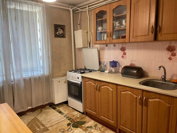 Продам квартиру двухкомнатную в Фонтанке - фото 1