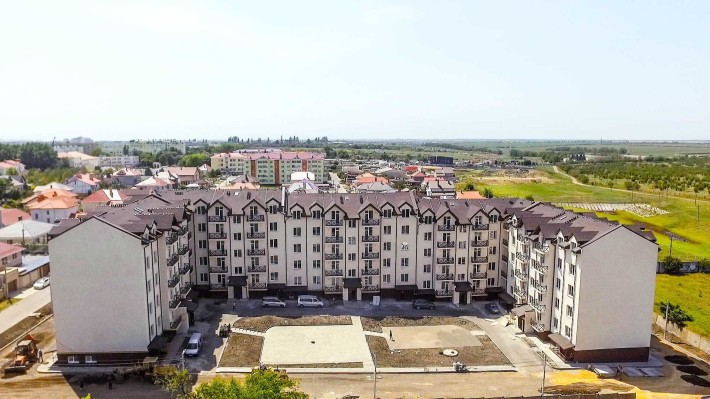 Термінова продаж 2 кімнатної 68 м2 в новому зданому будинку - фото 1