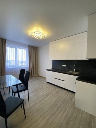 Продам 1-комн квартиру с евроремонтом в 59-й Жемчужине (3-172-800) - фото 1
