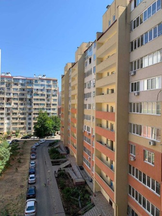 1 комн.квартира в кирпичном новом комплексе ЖК Рахат Лукум ул.Сахарова - фото 1