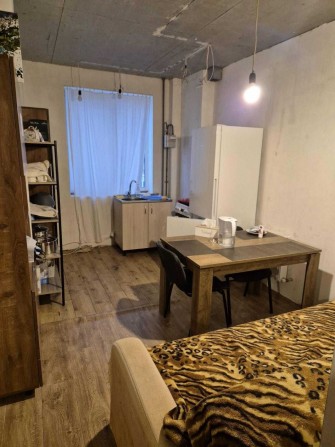 Продам квартиру в новострое с ремонтом 34000долларов - фото 1