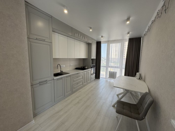 Продается 2 к квартира ЖК Маршал Сити - фото 1